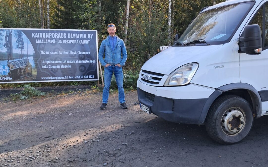 Kaivonporaus Olympia Oy lahjoitti kuorma-auton Ukrainan sotaan
